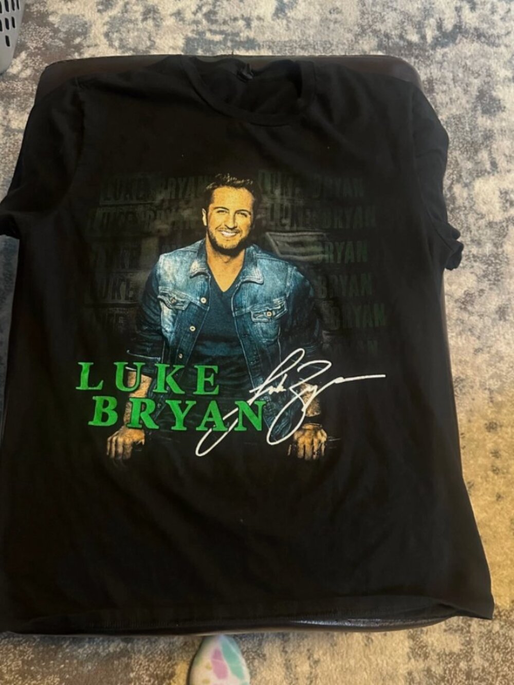 Luke Bryan 2015 Kick the Dust Up Concert T-Shirt with Tour Dates- Mens Large